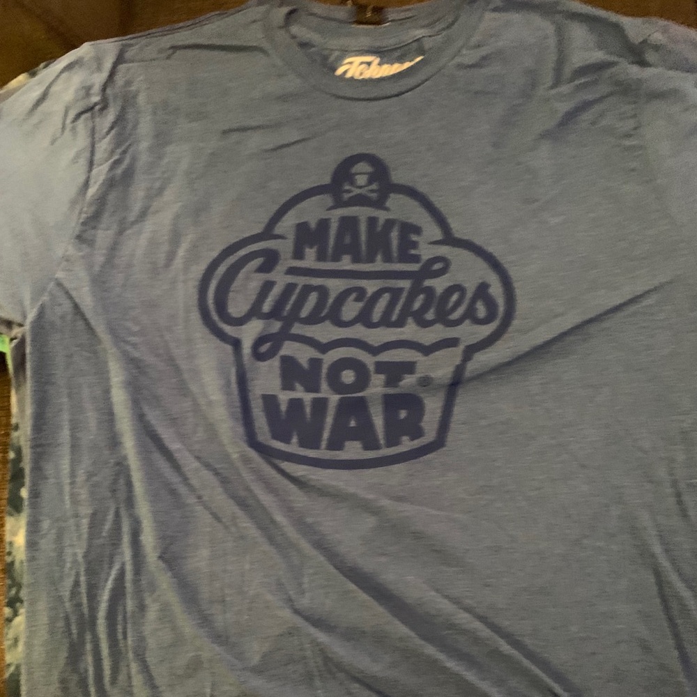 XL Johnny Cupcakes shirt - used.